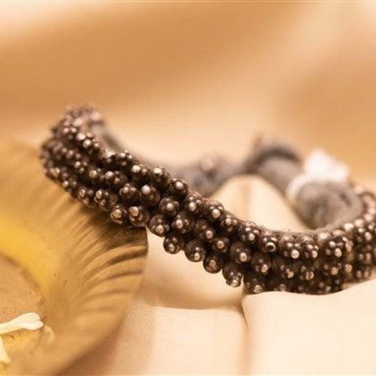 Antique Handcuff-1